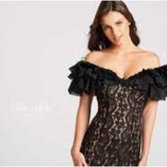 Ellie wilde Mon Cheri black ruffle lace off shoulder elegant dress beading lined - Picture 3 of 12